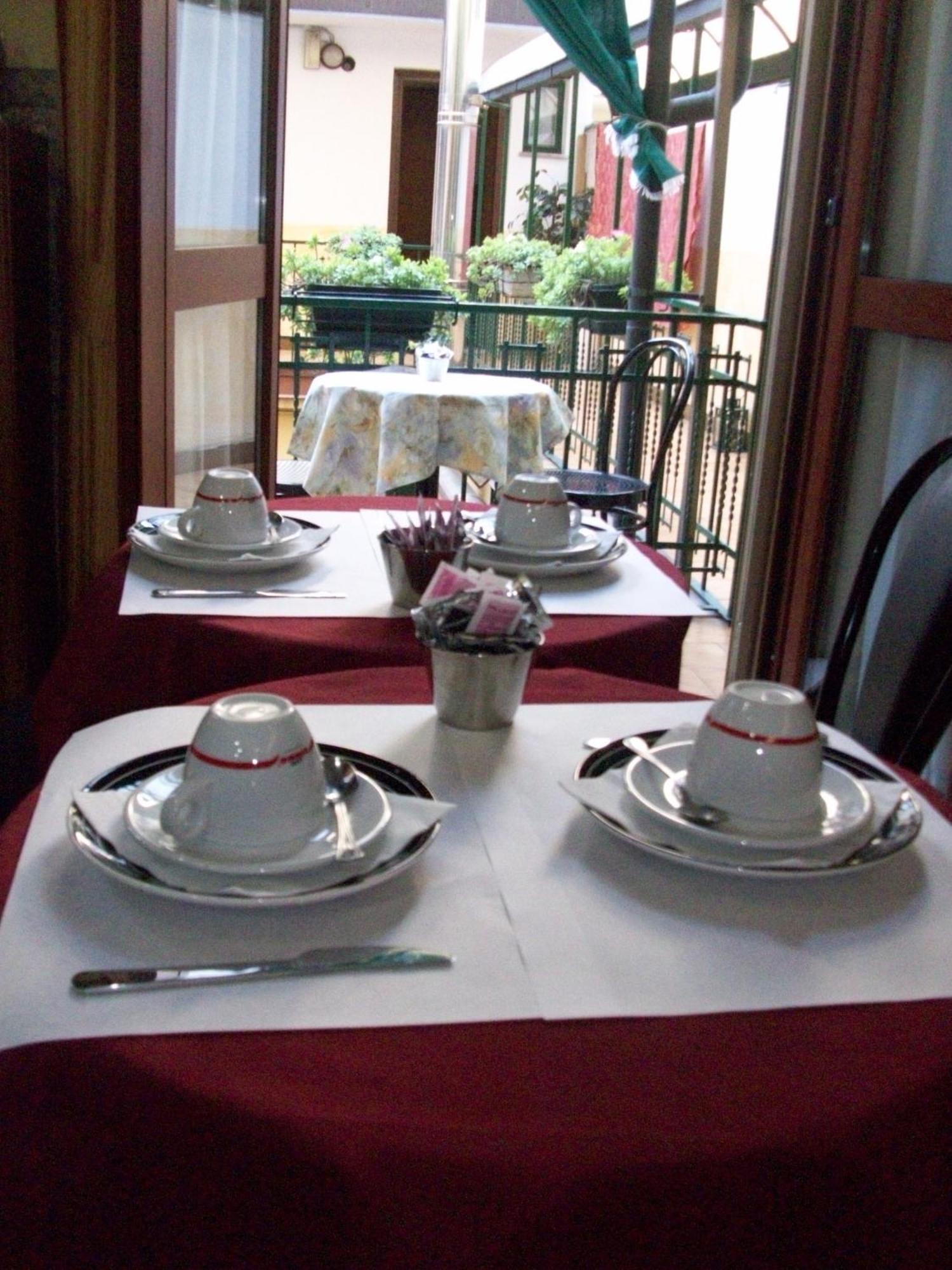 Hotel Mm Dateo Μιλάνο Εξωτερικό φωτογραφία